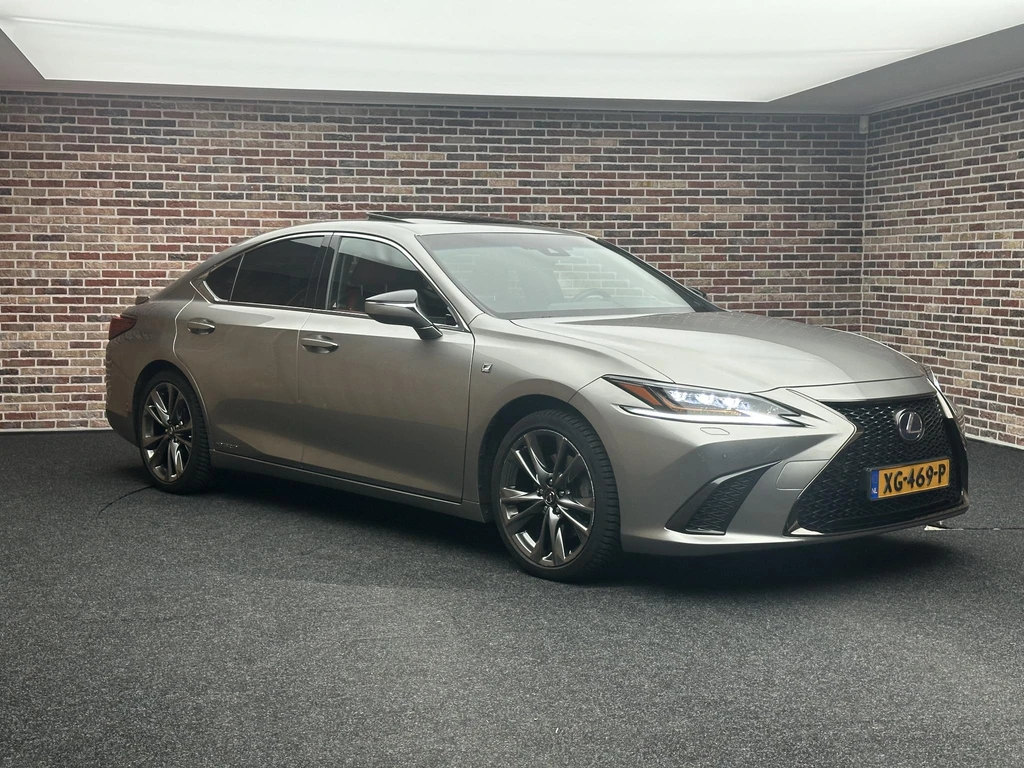 Lexus ES – foto 9