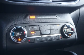 Ford Kuga – thumbnail 11