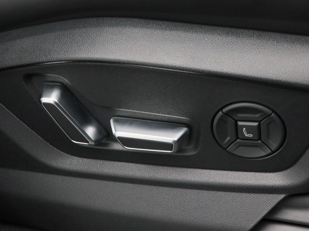 Audi Q8 – foto 57