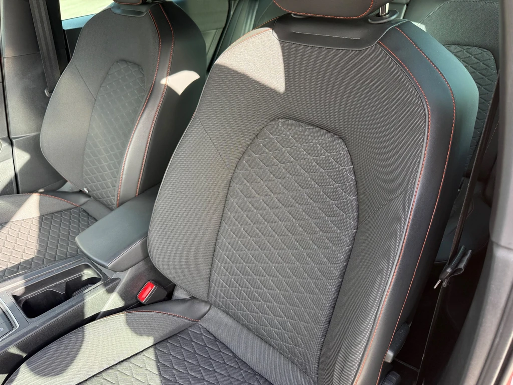 SEAT Leon – foto 28