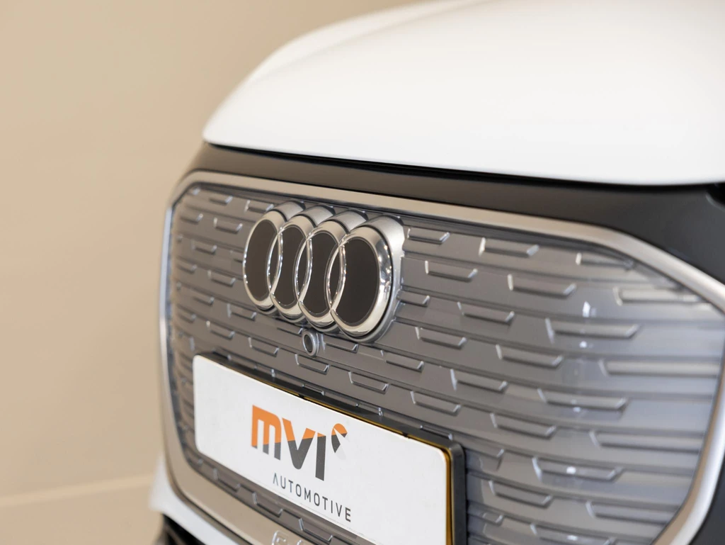 Audi Q4 Sportback e-tron – foto 11