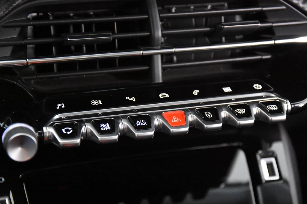 Peugeot 208 – foto 25