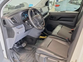 Opel Vivaro-e – thumbnail 9