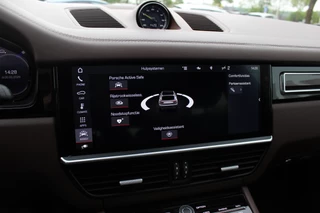 Porsche Cayenne – thumbnail 28