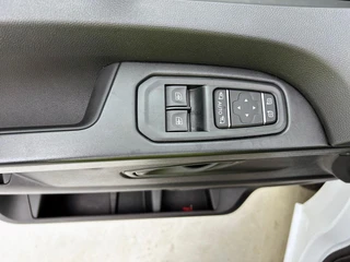 Renault Trafic – thumbnail 31
