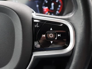 Volvo XC90 – thumbnail 25