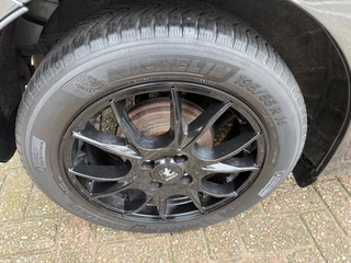 Mazda 2 – thumbnail 14