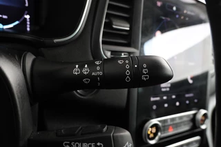 Renault Megane E-Tech – thumbnail 24