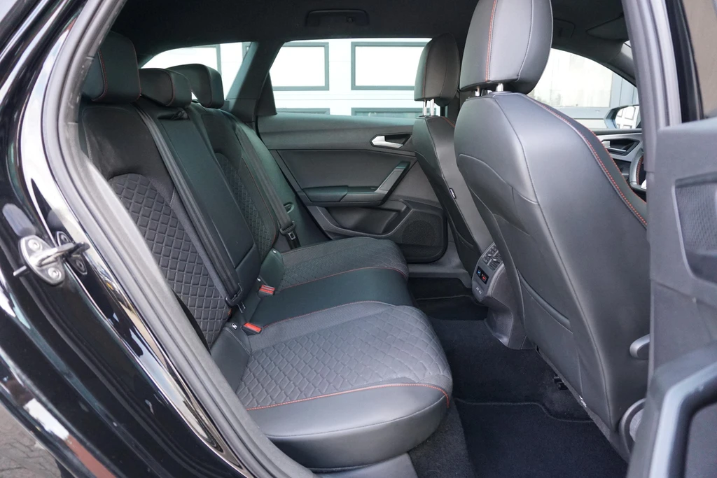 SEAT Leon – foto 10