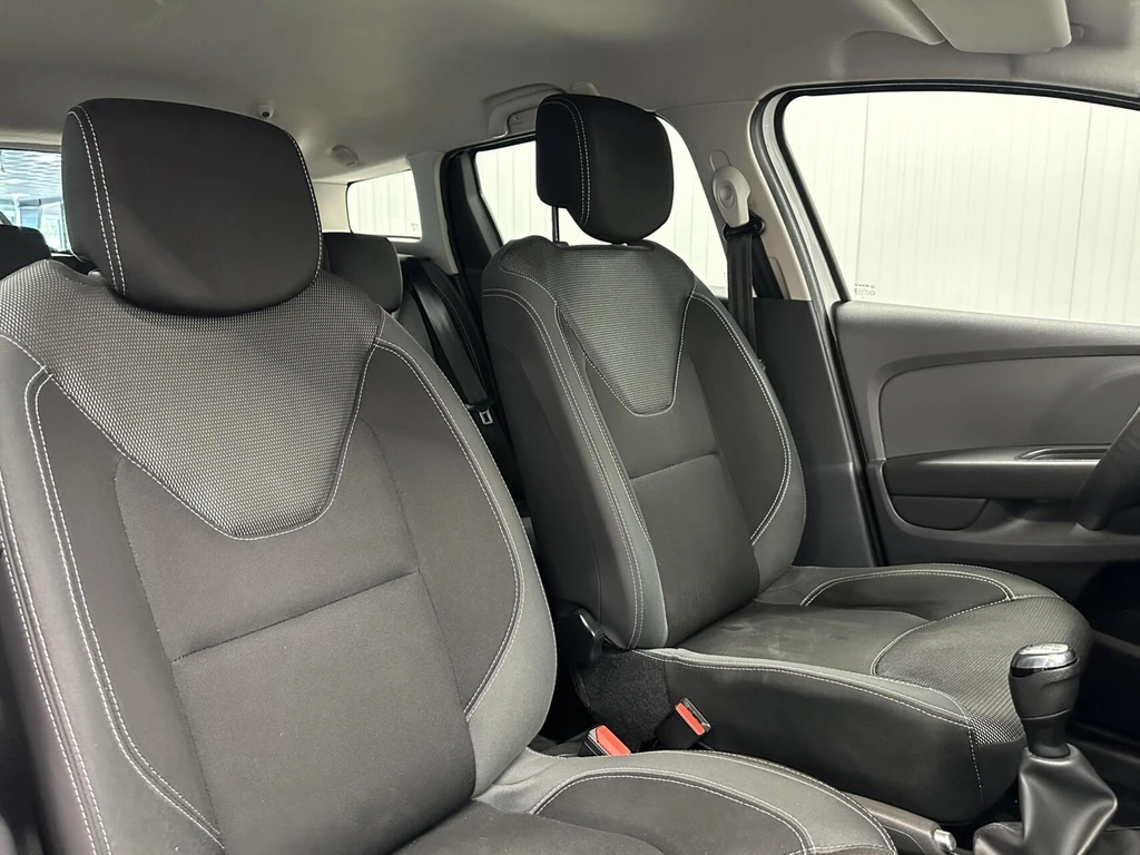 Renault Clio – foto 13
