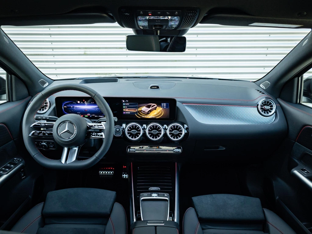 Mercedes-Benz EQA – foto 4