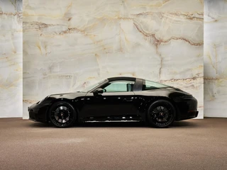 Porsche 911 – thumbnail 6