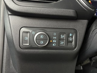 Ford Kuga – thumbnail 16