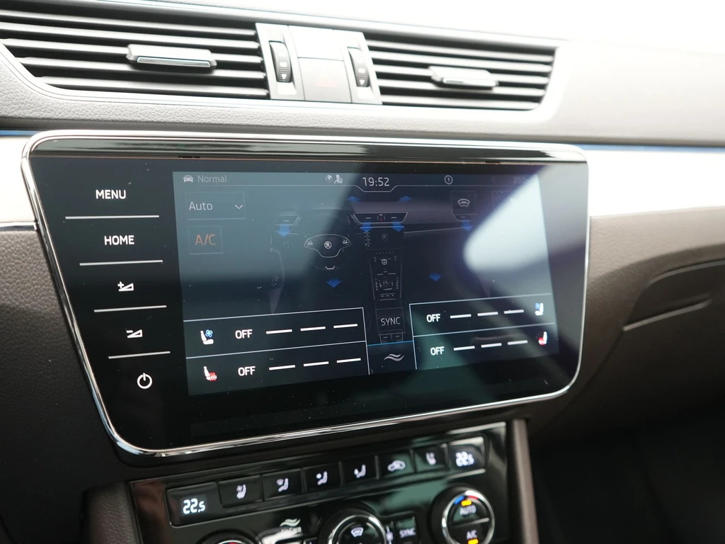 Škoda Superb – foto 23