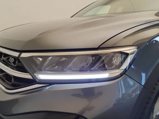 Volkswagen T-Roc – thumbnail 11