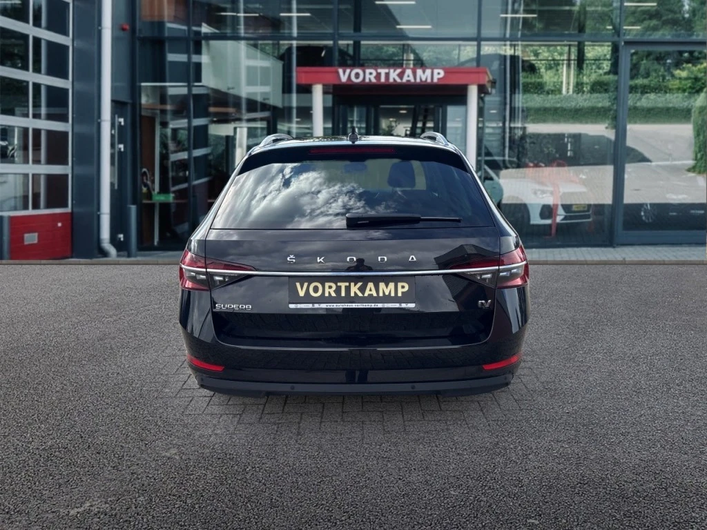 Škoda Superb – foto 4