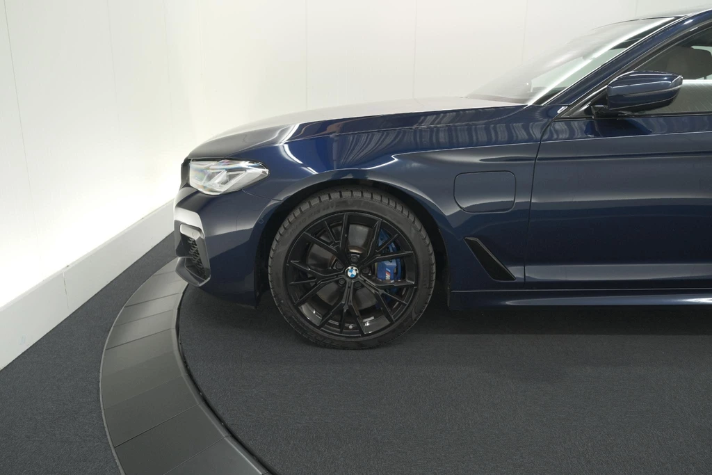 BMW 5 Serie – foto 32