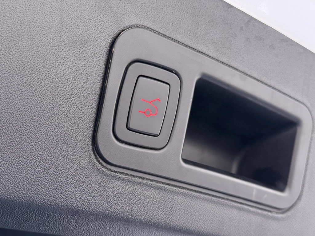 Tesla Model S – foto 32