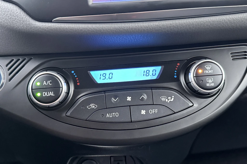 Toyota Yaris – foto 28