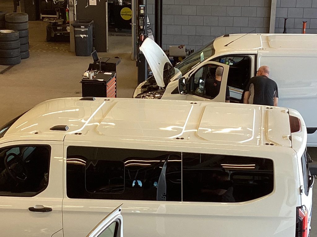 Ford E-Transit Custom – foto 7