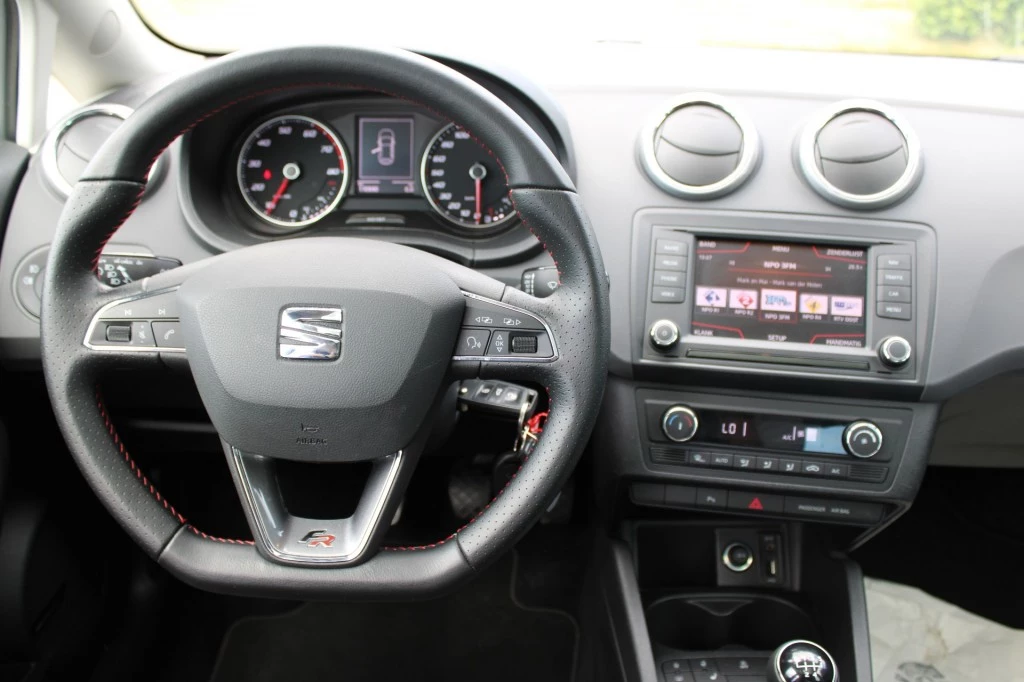 SEAT Ibiza – foto 10