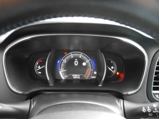 Renault Mégane Estate – thumbnail 20