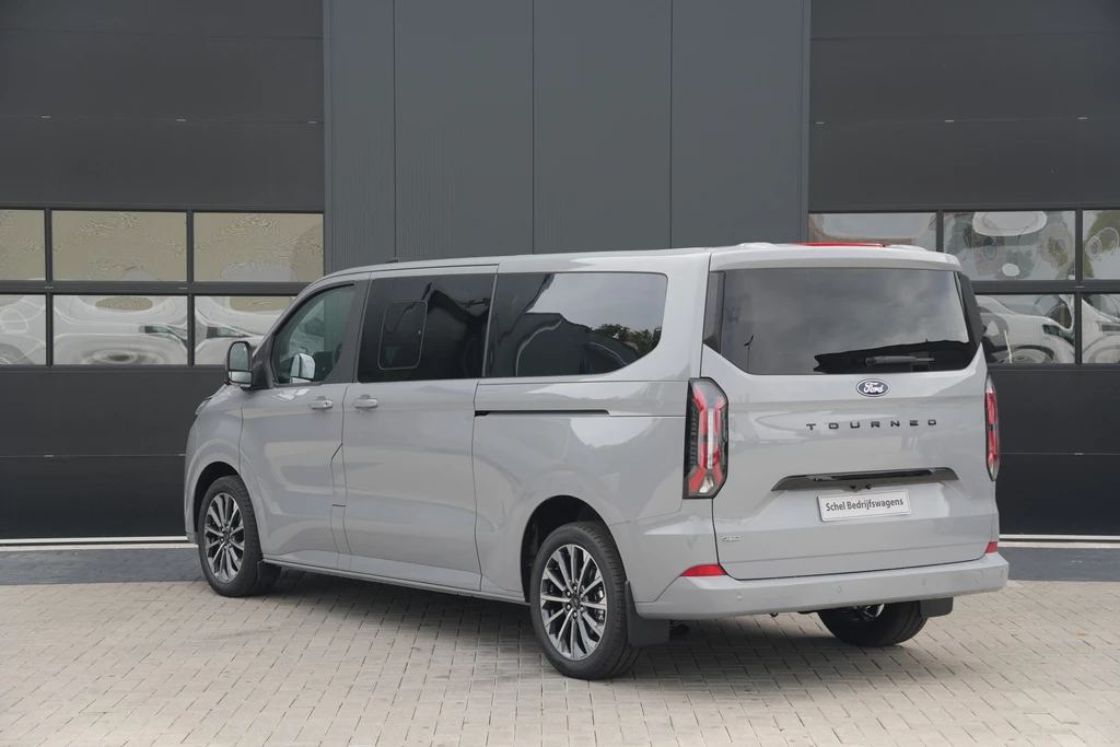 Ford Tourneo Custom – foto 3