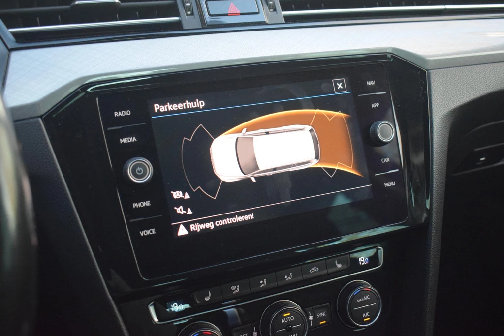Volkswagen Passat – foto 46