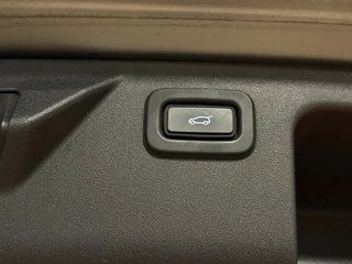 Land Rover Discovery Sport – thumbnail 17