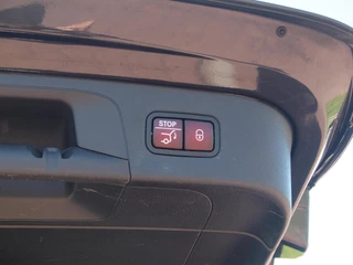 Mercedes-Benz EQC – thumbnail 35