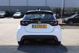 Toyota Yaris – thumbnail 4