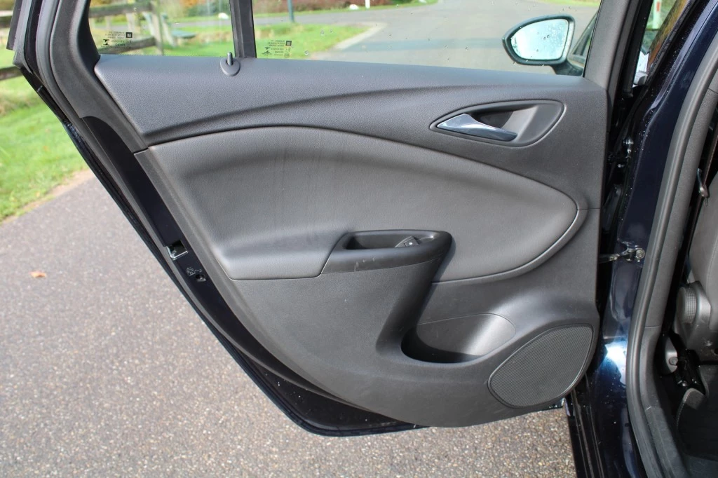 Opel Astra – foto 34