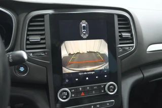 Renault Megane E-Tech – thumbnail 24