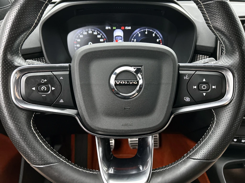 Volvo XC40 – foto 47