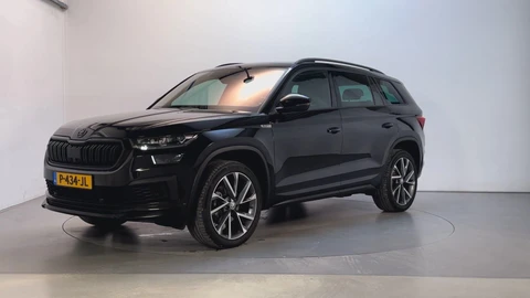 Skoda Kodiaq 1.5 TSI DSG Sportline Business 7p. Leder Stoelverwarming Camera Trekhaak Adaptive Cruise