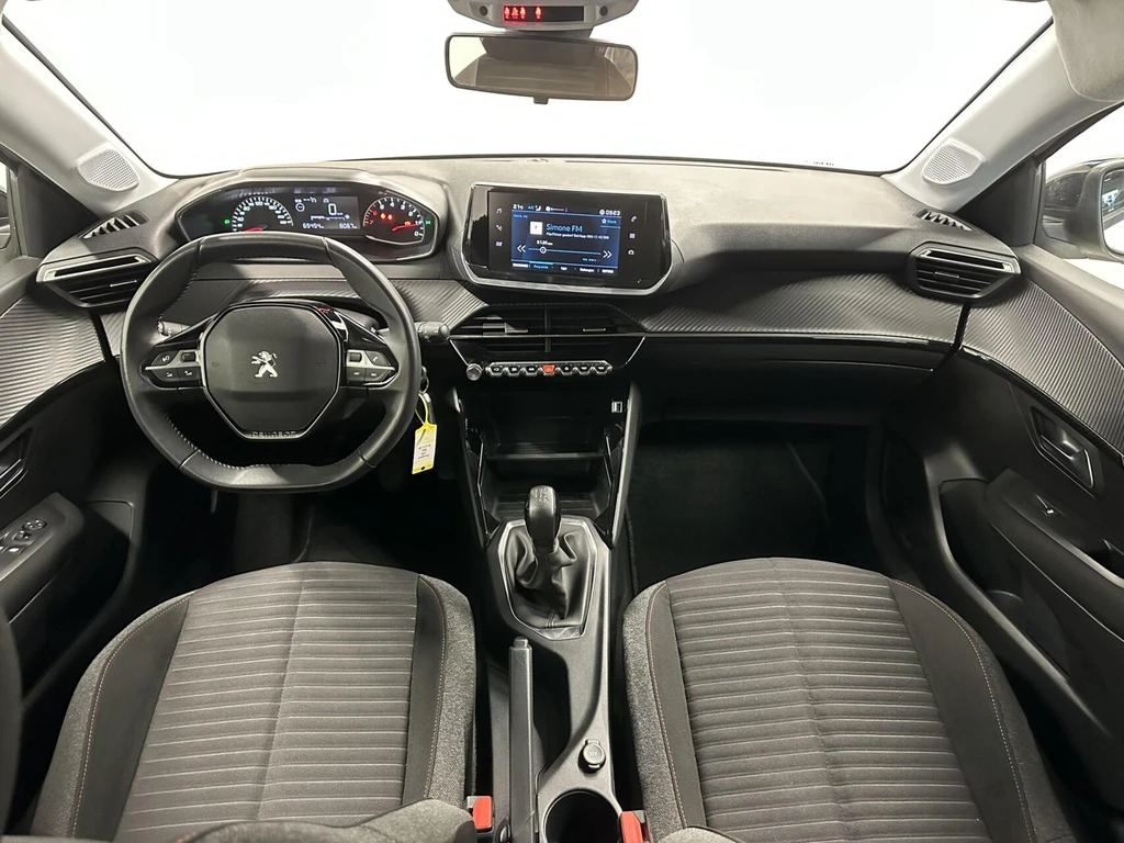 Peugeot 208 – foto 9