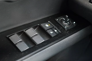 Lexus UX – thumbnail 29