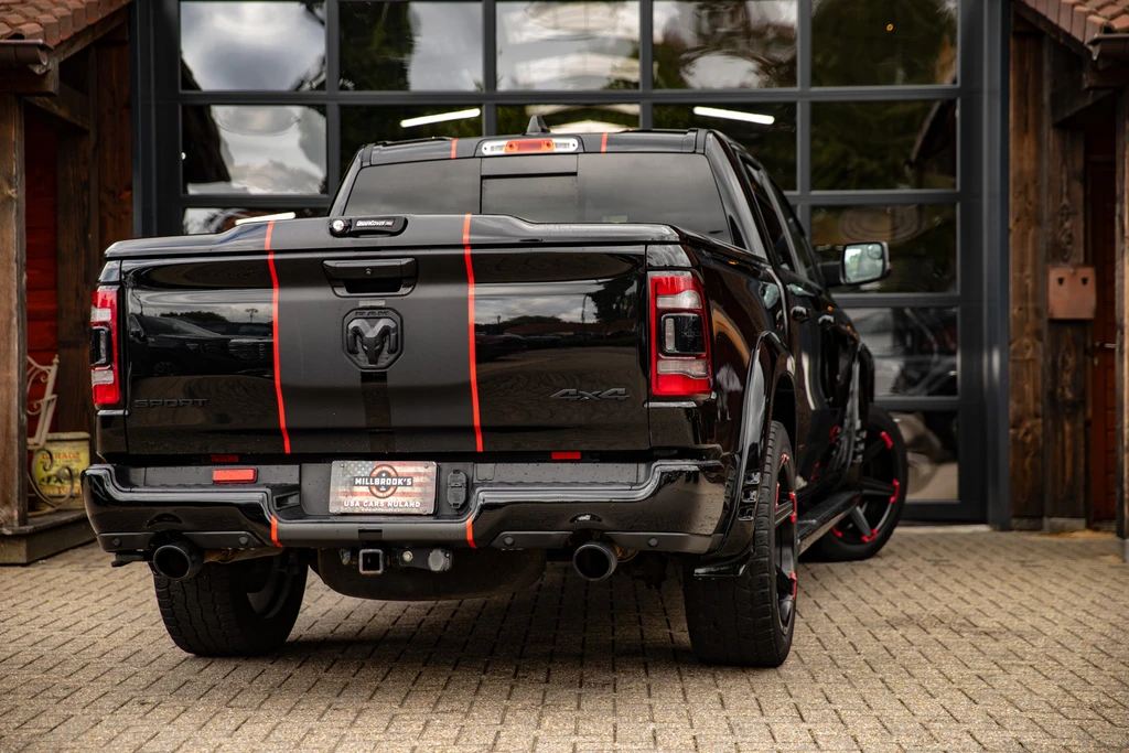 Dodge Ram 1500 – foto 8