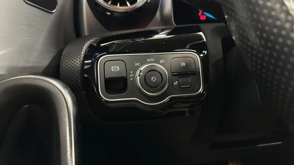 Mercedes-Benz CLA – foto 34