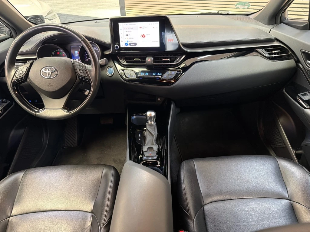 Toyota C-HR – foto 14