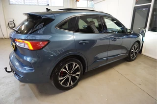 Ford Kuga – thumbnail 10