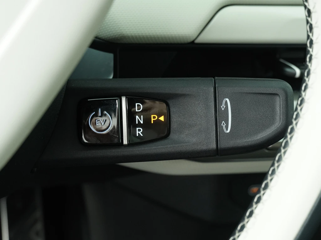 Kia EV4 – foto 33