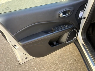 Jeep Compass – thumbnail 13