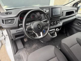 Renault Trafic – thumbnail 33