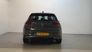 Volkswagen Golf – thumbnail 4