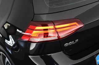 Volkswagen Golf – thumbnail 40