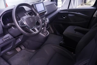Renault Trafic – thumbnail 23