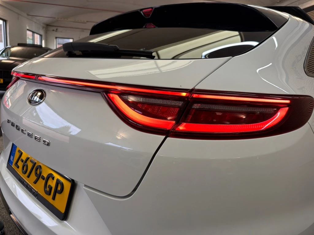 Kia ProCeed – foto 9