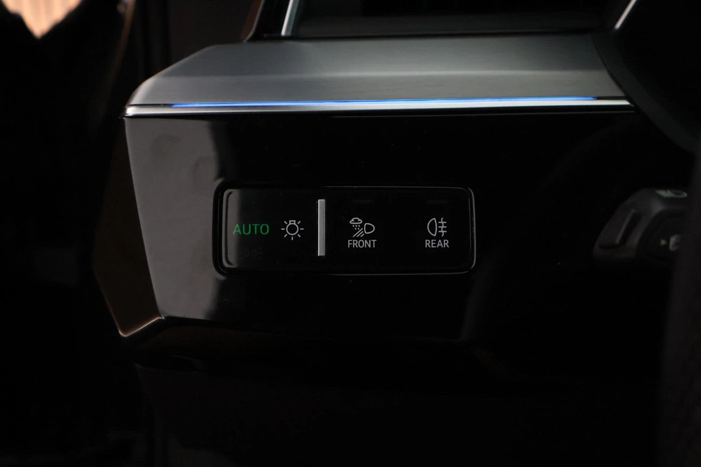 Audi e-tron – foto 16