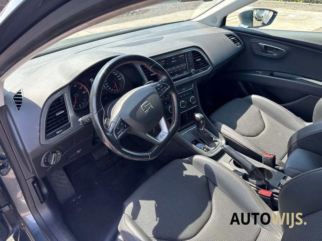 SEAT Leon – foto 9